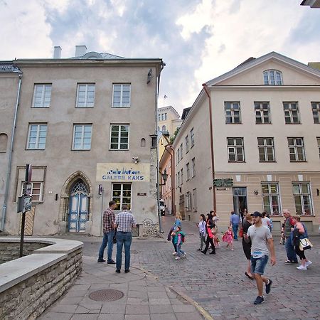 Dream Stay - Old Town Church View Apartment With Sauna Tallinn Ngoại thất bức ảnh