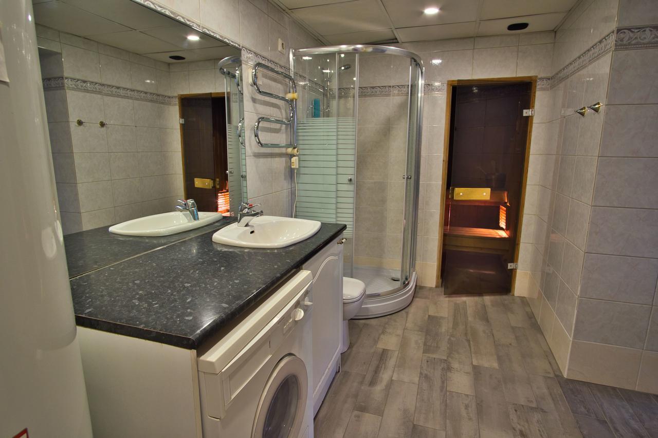 Dream Stay - Old Town Church View Apartment With Sauna Tallinn Ngoại thất bức ảnh